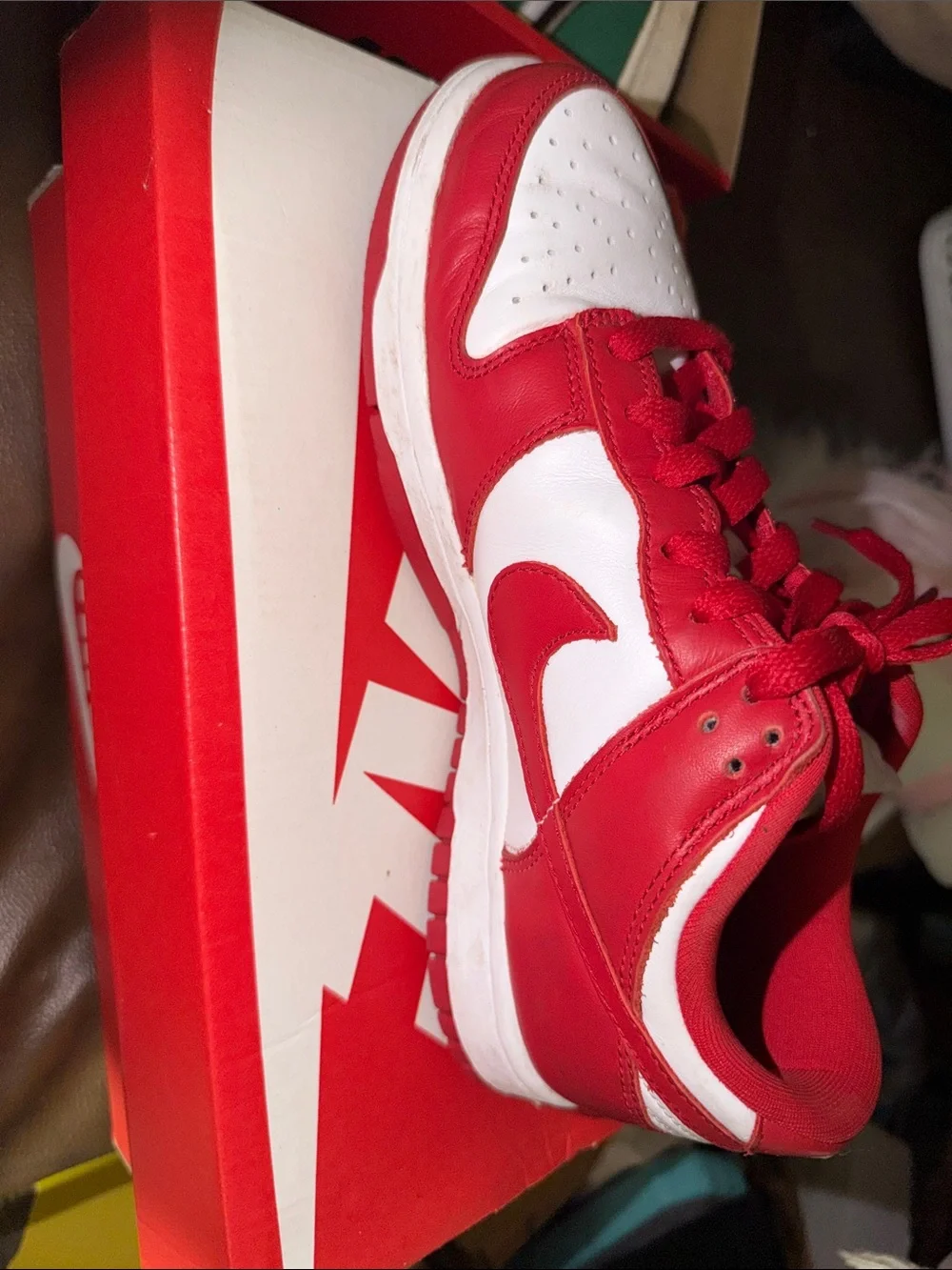 Red Nike dunks